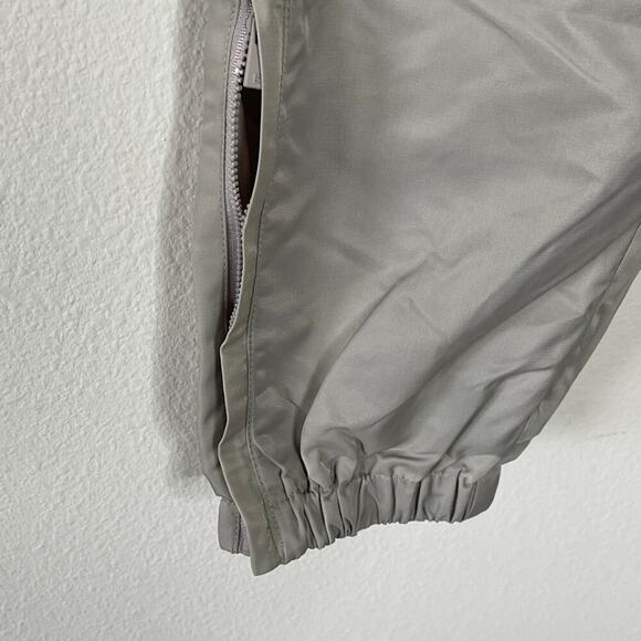 ESSENTIALS FEAR OF GOD MENs  NYLON TRACK PANT SIZE XS DESERT TAUPE - Picture 5 of 11